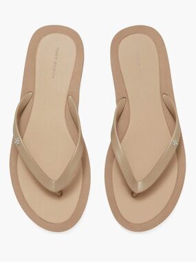 Kira Flip Flop